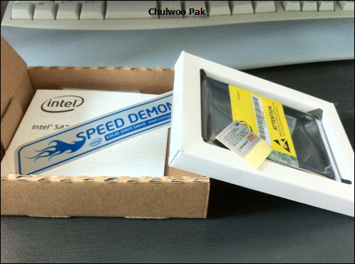 INTEL X25-M SATA SOLID-STATE DRIVE