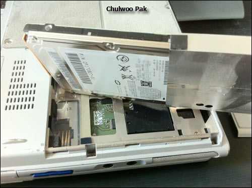 노트북 PC 뒷면 HDD 분리